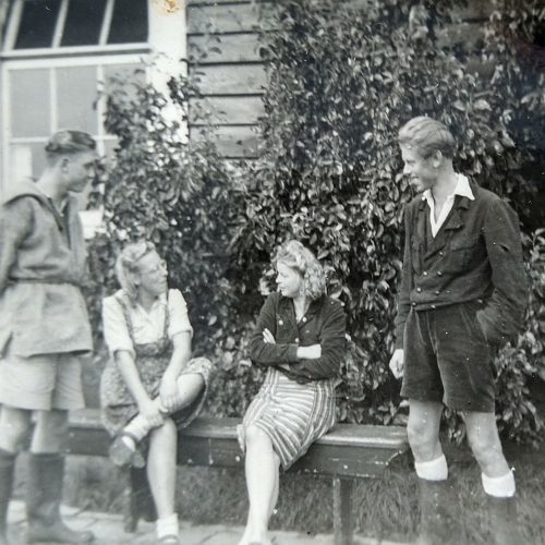 016 Stafoverleg met Mem en Heit rechts